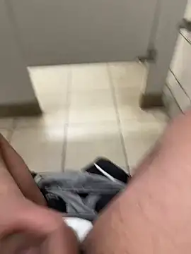 TarunX124 online show from October 9, 2025, 1:55 pm