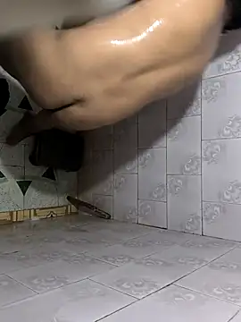 Snapshot of Riyansh_mehta chatting on December 18, 2025, 12:20 pm Riyansh mehta online show from December 18, 2025, 12:20 pm