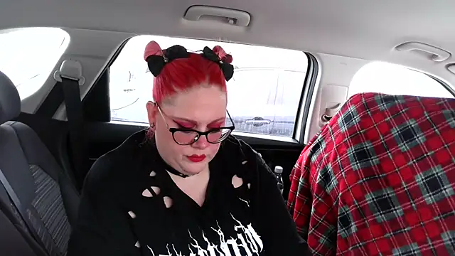 Kinky Witch online show from February 27, 2026, 4:07 pm