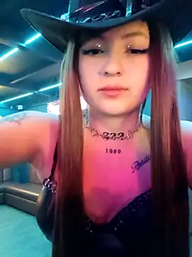 Snapshot of madelen_b chatting on December 2, 2025, 2:12 am madelen b online show from December 2, 2025, 2:12 am