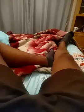 Snapshot of kulliguy chatting on October 11, 2025, 5:47 pm kulliguy online show from October 11, 2025, 5:47 pm