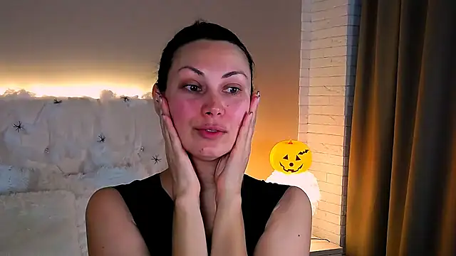 MonikaBelachi online show from October 30, 2025, 6:34 am