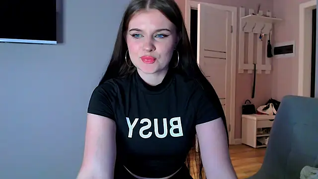 Snapshot of AlexaButttler chatting on September 10, 2025, 5:34 pm AlexaButttler online show from September 10, 2025, 5:34 pm