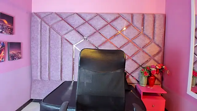 Pamela Squirtt online show from April 12, 2026, 1:36 pm