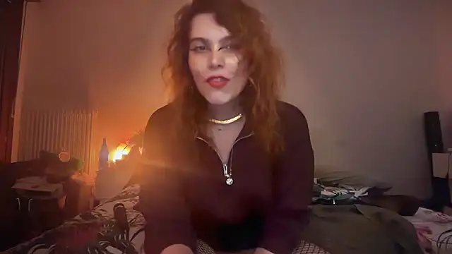 Snapshot of refem9 chatting on May 20, 2026, 8:28 pm refem9 online show from May 20, 2026, 8:28 pm