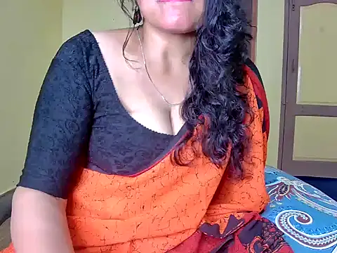 MasTANIYA online show from October 12, 2025, 6:42 pm