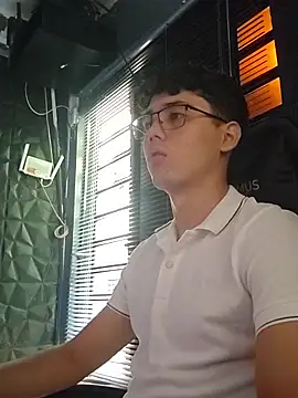 jacobs shelby online show from November 4, 2025, 1:04 pm