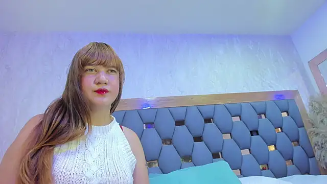 juliette pretty  online show from February 2, 2026, 7:13 pm