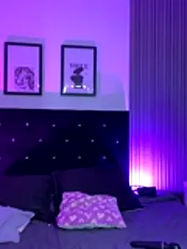 ashlycarteer online show from December 19, 2025, 7:05 pm