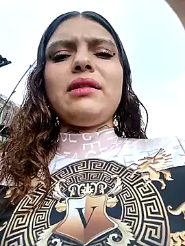 Alis 1327 online show from October 31, 2025, 7:43 pm