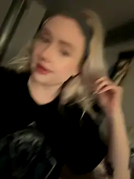 Snapshot of seeunexttuesday chatting on November 27, 2025, 2:23 am seeunexttuesday online show from November 27, 2025, 2:23 am