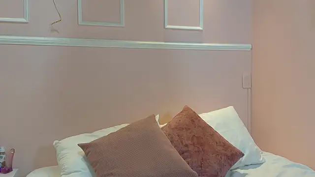 Snapshot of RossyCarters chatting on March 3, 2026, 1:07 pm RossyCarters online show from March 3, 2026, 1:07 pm