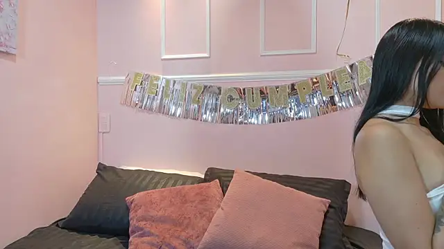 Snapshot of RossyCarters chatting on February 26, 2026, 2:28 pm RossyCarters online show from February 26, 2026, 2:28 pm