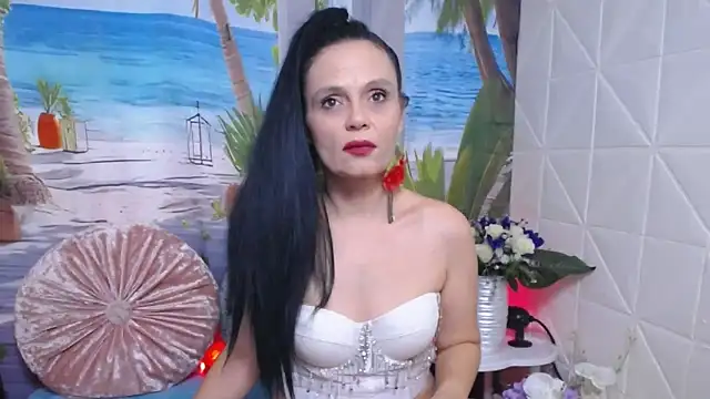 Sweeteest Julie online show from October 18, 2025, 9:28 pm
