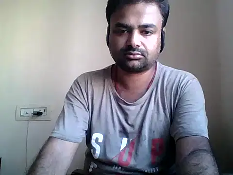 Snapshot of sree4143 chatting on October 13, 2025, 3:41 am sree4143 online show from October 13, 2025, 3:41 am