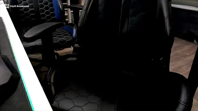 elgigologigante online show from April 14, 2026, 5:12 am