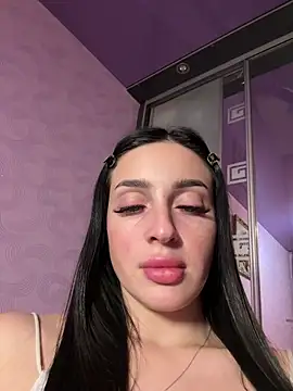 Soft Pleasure online show from December 18, 2025, 6:45 pm