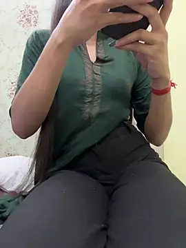 Snapshot of sneha_88 chatting on April 17, 2026, 6:38 am sneha 88 online show from April 17, 2026, 6:38 am