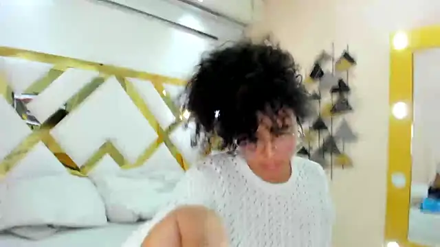 Sweet Lucyy online show from October 18, 2025, 4:03 am