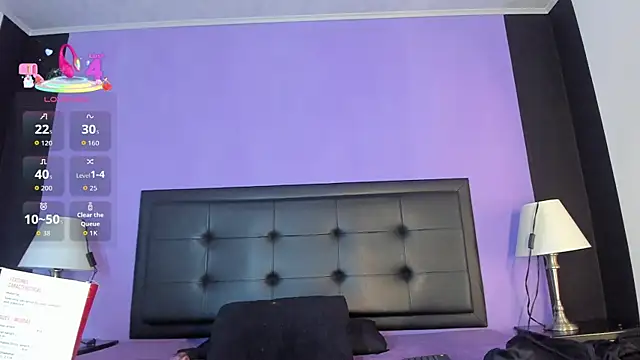 GreciaFox1 online show from April 15, 2026, 12:32 pm