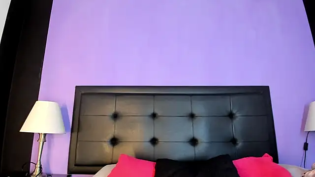GreciaFox1 online show from July 6, 2026, 2:02 pm