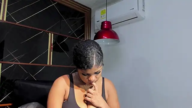 HannyThompson online show from February 24, 2026, 12:39 pm