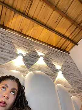 Snapshot of Yassy_vazquez chatting on January 16, 2026, 7:40 pm Yassy vazquez online show from January 16, 2026, 7:40 pm