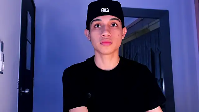 Sebax Young online show from February 20, 2026, 8:44 pm