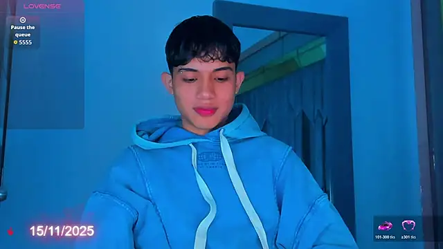 Snapshot of Sebax_Young chatting on November 15, 2025, 9:08 pm Sebax Young online show from November 15, 2025, 9:08 pm