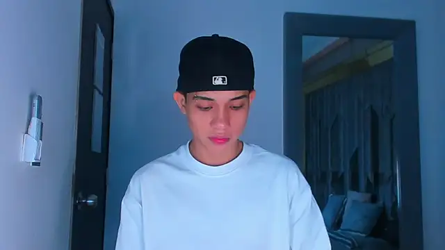 Sebax Young online show from January 11, 2026, 8:16 pm