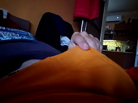 Thomas043 online show from October 21, 2025, 7:41 am