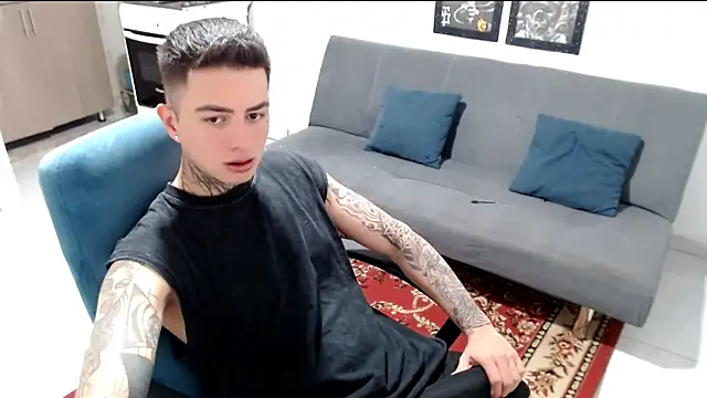 santii ss online show from December 19, 2025, 3:36 pm