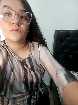 Snapshot of doublefun24 chatting on November 4, 2025, 9:40 pm doublefun24 online show from November 4, 2025, 9:40 pm