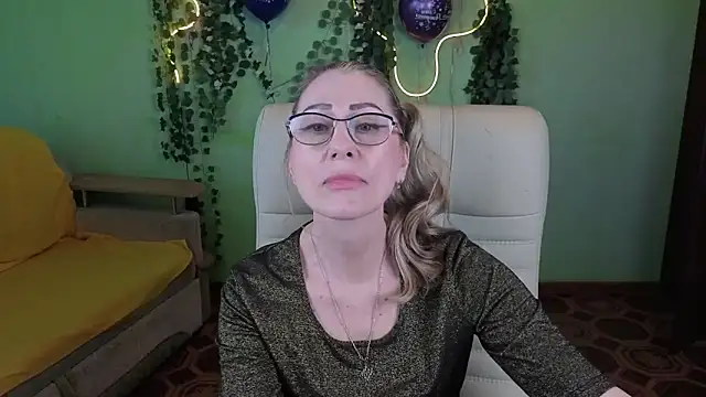 Habibi Honeyy online show from September 14, 2025, 11:54 am