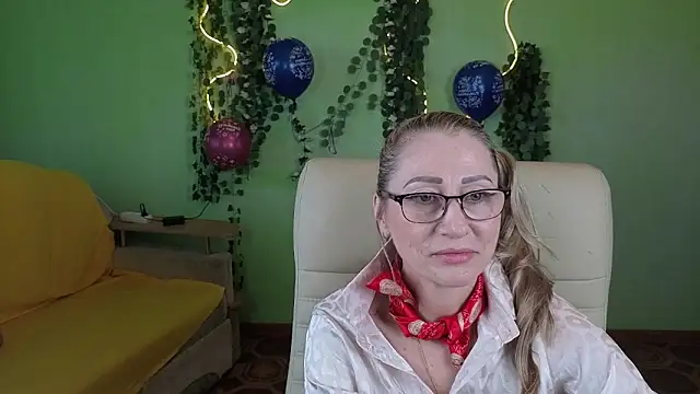 Habibi Honeyy online show from September 23, 2025, 5:03 am