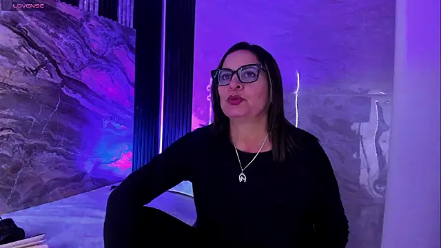 Snapshot of Agatha_Pleasure chatting on February 9, 2026, 12:03 pm Agatha Pleasure online show from February 9, 2026, 12:03 pm