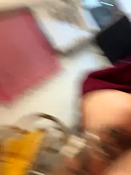 veriteeee  online show from September 29, 2025, 12:06 am