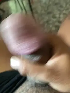 pretoraro23 online show from April 22, 2026, 12:12 pm