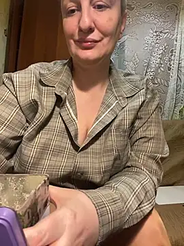 Snapshot of FetishIris chatting on September 26, 2025, 3:13 am FetishIris online show from September 26, 2025, 3:13 am