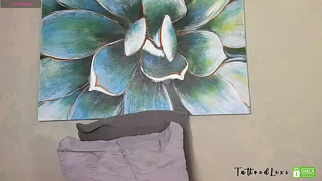 TattoedLexi  online show from March 27, 2026, 9:43 am