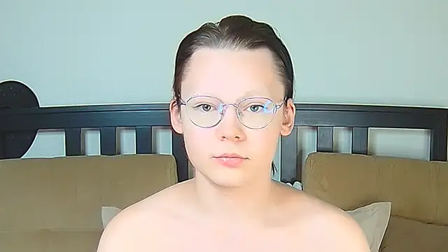 Derek Carter online show from December 17, 2025, 4:12 pm