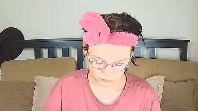 Derek Carter online show from December 3, 2025, 12:37 pm