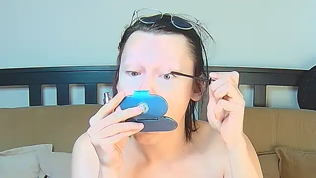 Derek Carter online show from April 10, 2026, 11:39 am