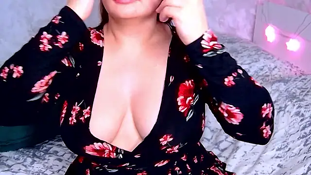 AliceSinner online show from March 12, 2026, 8:40 am