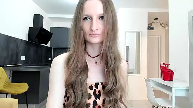 Kitty Player online show from November 12, 2025, 8:40 am