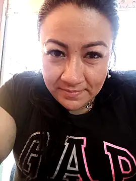 Clunita online show from March 17, 2026, 10:57 pm