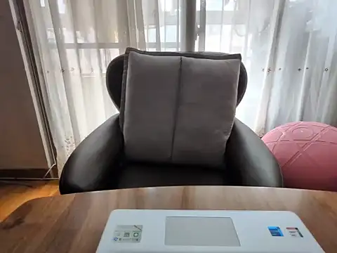 zack23088 online show from April 18, 2026, 1:19 am