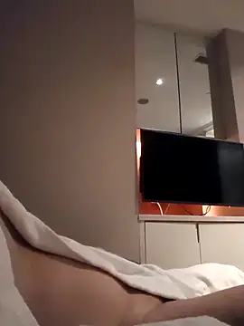 zack23088 online show from February 27, 2026, 11:37 pm