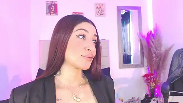 Snapshot of Anna_belly chatting on December 16, 2025, 1:48 pm Anna belly online show from December 16, 2025, 1:48 pm