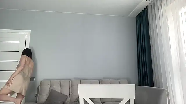 Snapshot of AnnaBlossom chatting on May 5, 2026, 8:39 am AnnaBlossom online show from May 5, 2026, 8:39 am